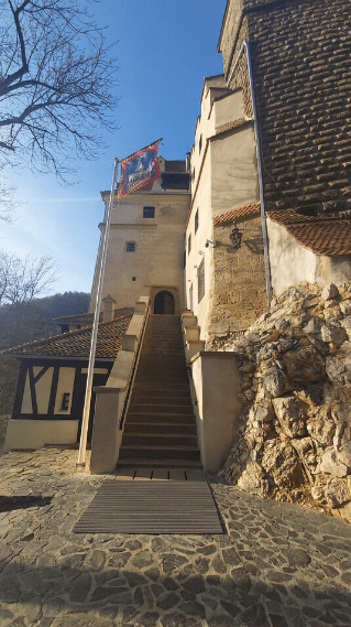one day trip to Bran Castle