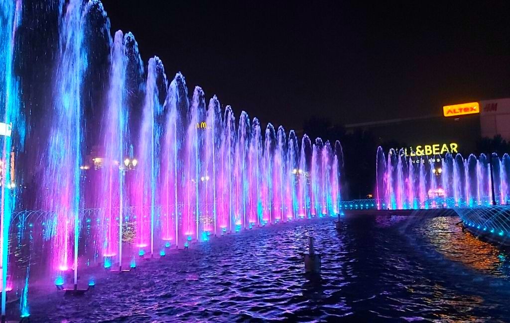 Fountain show in Bucharest