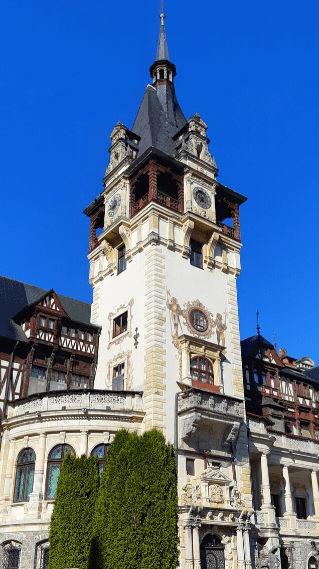 One day trip to Peles Castle