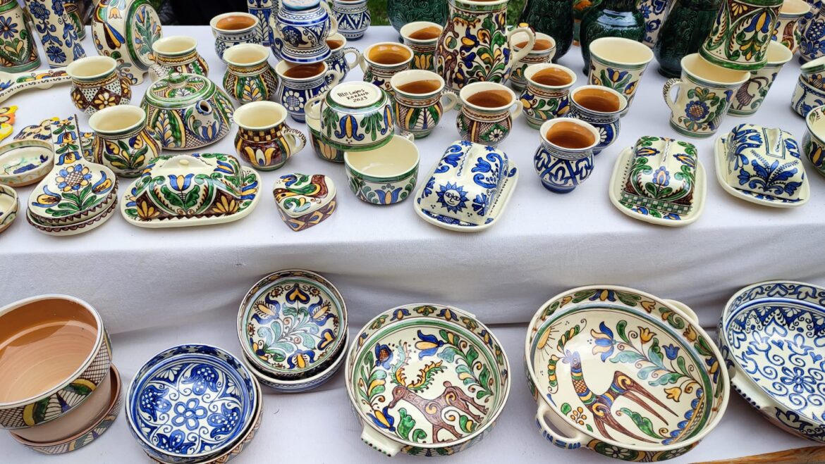 traditional painted objects at sunday palm fair