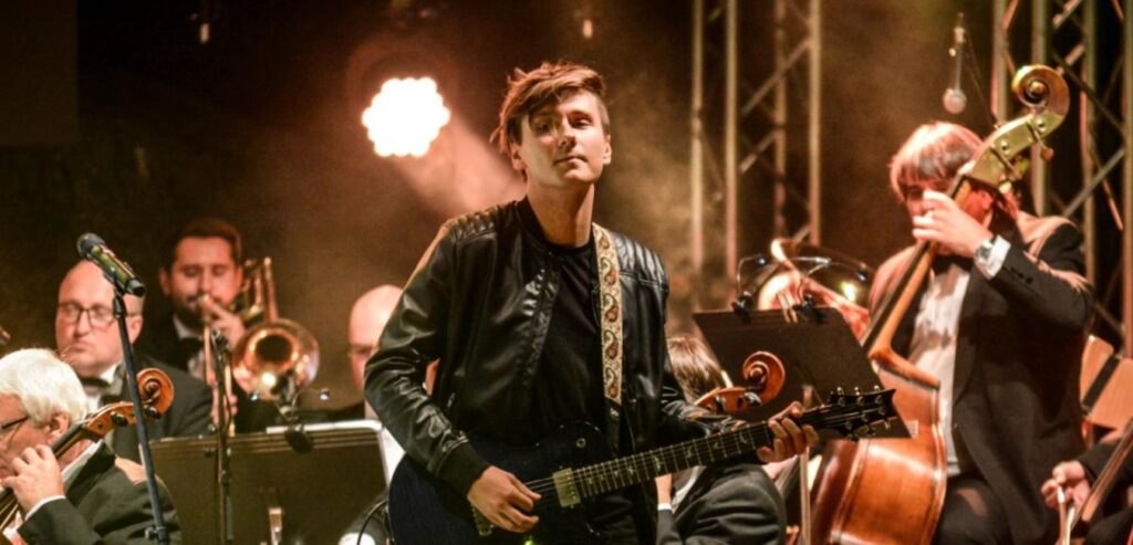 Guitarist plying at the Rock the Opera in Bucharest