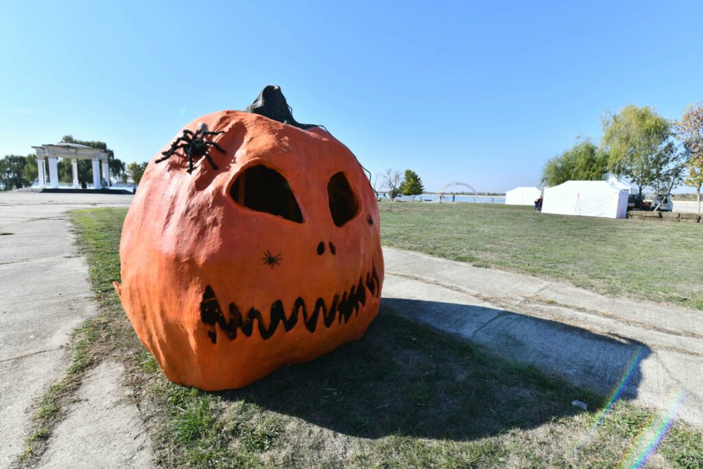 giant pumpkin hallo fest