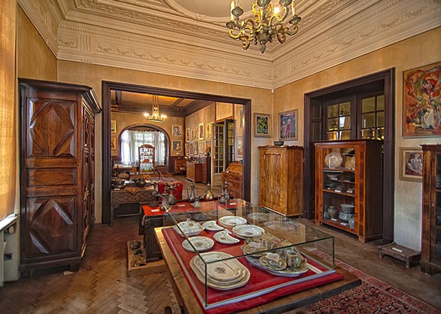 Ligia and Pompiliu Macovei Art Collection