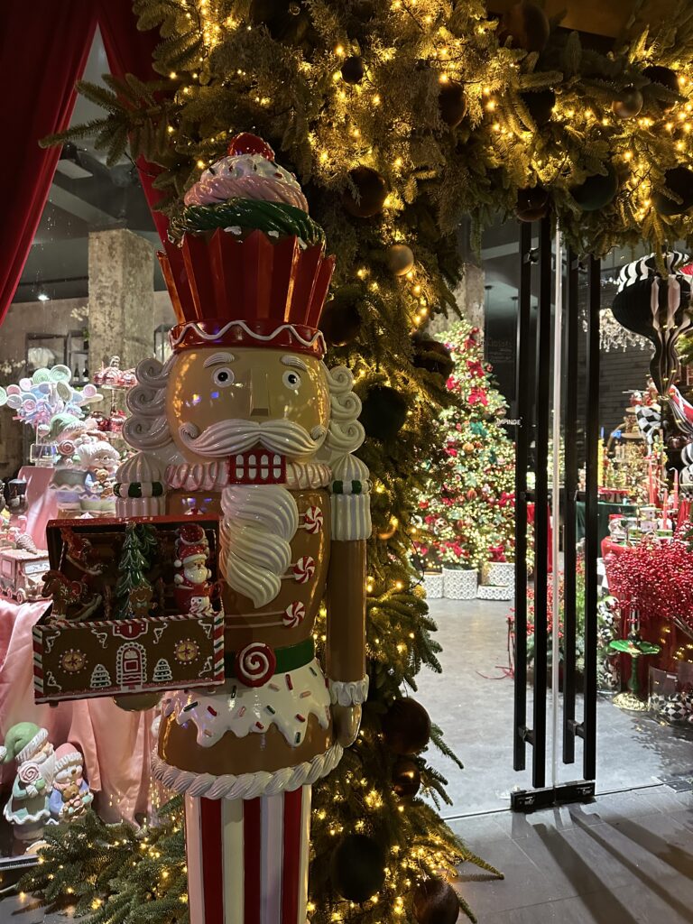 nutcracker - Maison Dadoo