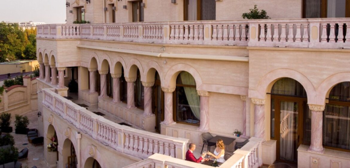 Suter Palace